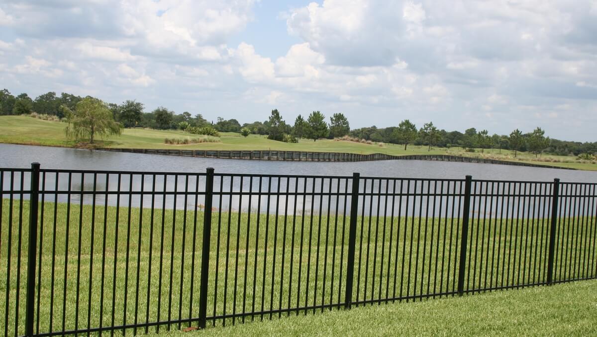 HOA Compliant Fences